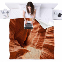 Antelope Canyon Blankets 57640924