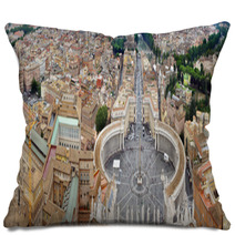 Beautiful Panorama Of Vatican, Italy Pillows 68483722