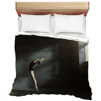 https://www.visionbedding.com/images/theme/flexible-ballet-dancer-stretching-in-the-dark-lighted-studio-duvet-cover-130295600.jpg