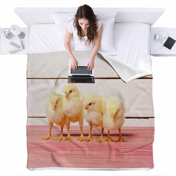 Little yellow chick online blanket