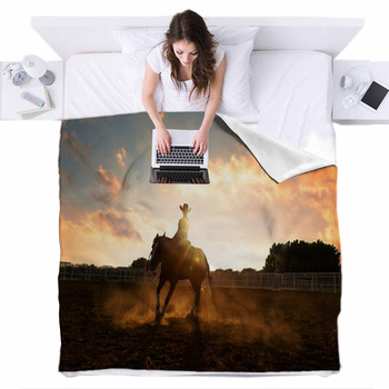 Reining Horse Fleece Bed Cover