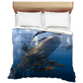 Whaleshark And Scuba Divers Underwater Duvet Cover