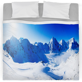 Mountain Vale Bedding Set